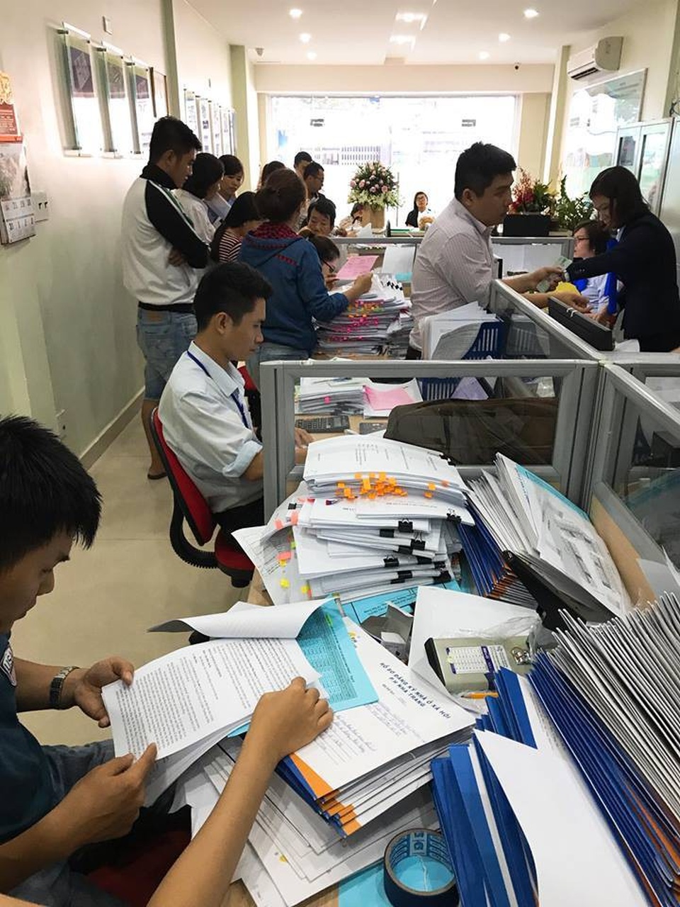 “Lợi nhuận trong mơ” từ đầu tư shophouse Nha Trang - 2 Đông đảo khách hàng quan tâm đến sản phẩm shophouse P.H Nha Trang
