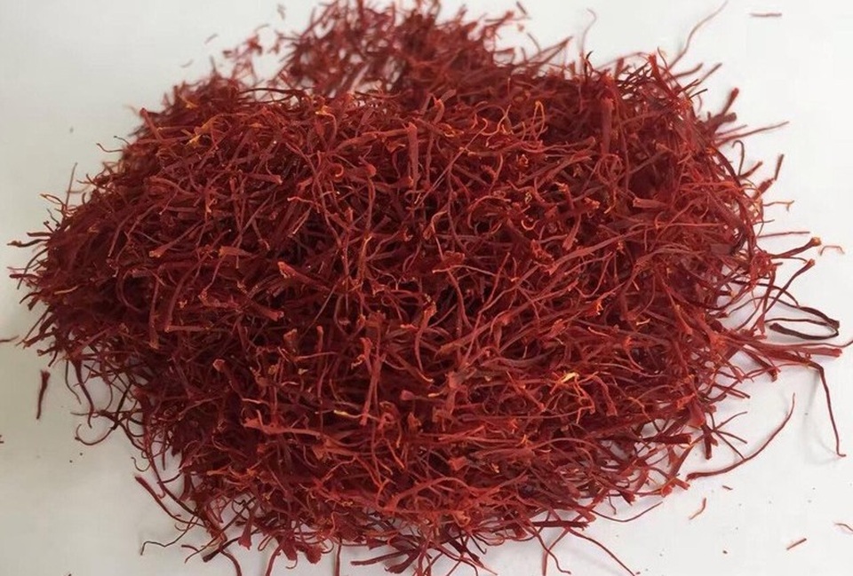 "Vàng đỏ" giá 650 triệu đồng/kg: Đại gia làm trà thưởng Tết - 3
Các chuyên gia khuyến cáo trên thị trường nhuỵ hoa nghệ tây rất dễ làm giả