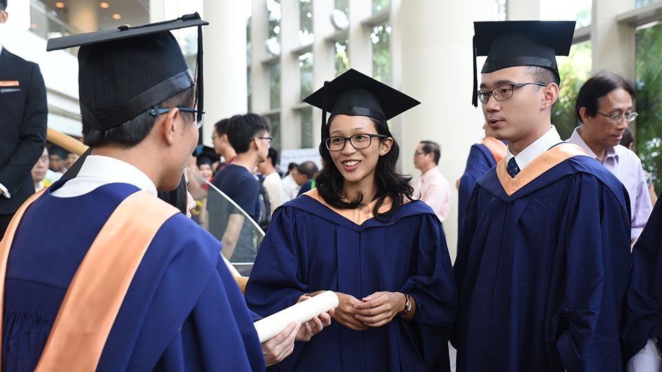 28 & 29/12: Giải đáp thắc mắc điền đơn online học bổng ASEAN - NUS trước giờ G - 2
Sinh viên quốc tế theo học tại NUS