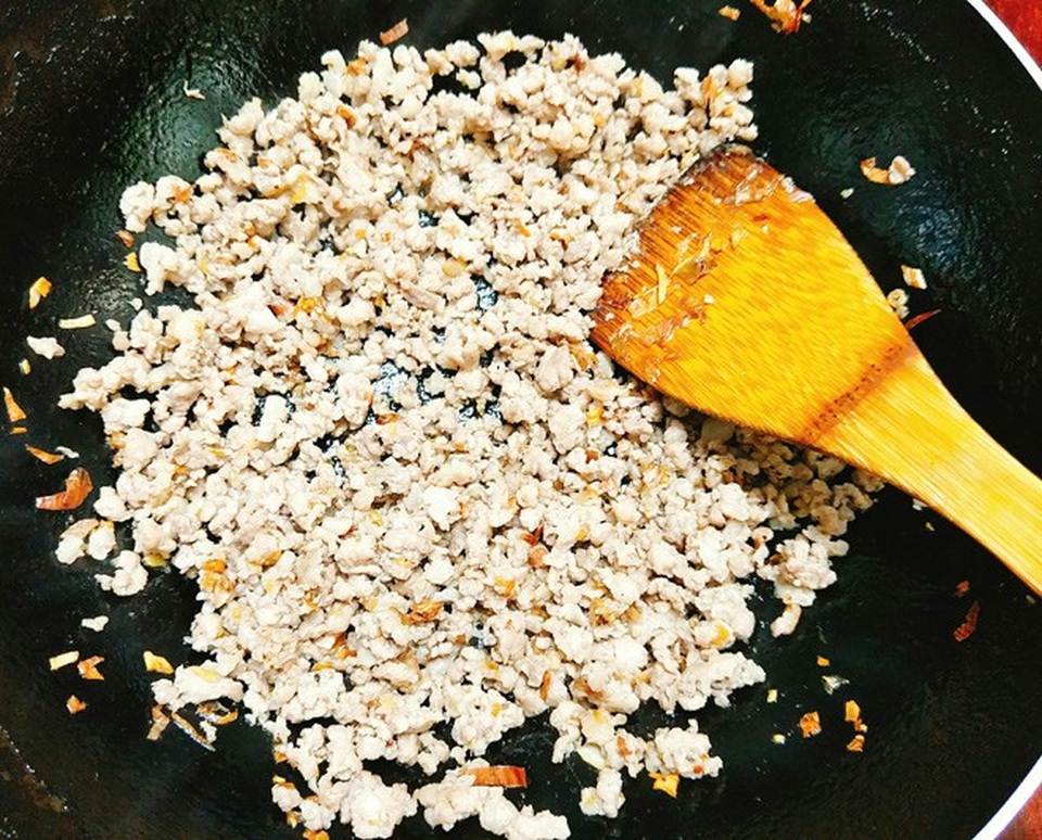 Cách làm bánh giò siêu dễ, siêu ngon, vụng đến mấy cũng làm được - 14 Cách làm bánh giò siêu dễ, siêu ngon, vụng đến mấy cũng làm được - 14