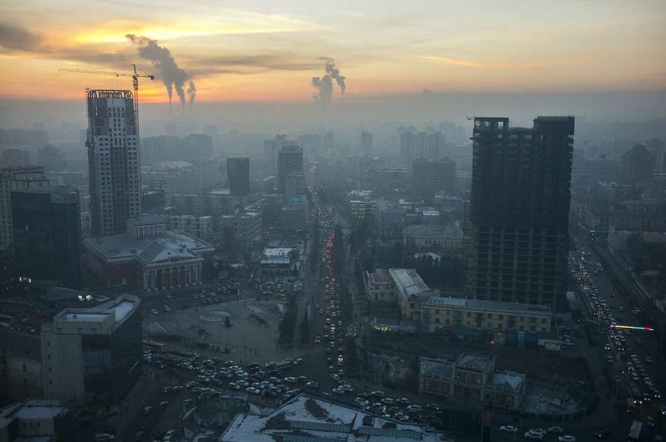 Tiết lộ cuộc sống xa hoa của giới siêu giàu Mông Cổ - 10 Thành phố Ô Lan Ba Thác nhìn từ trên cao