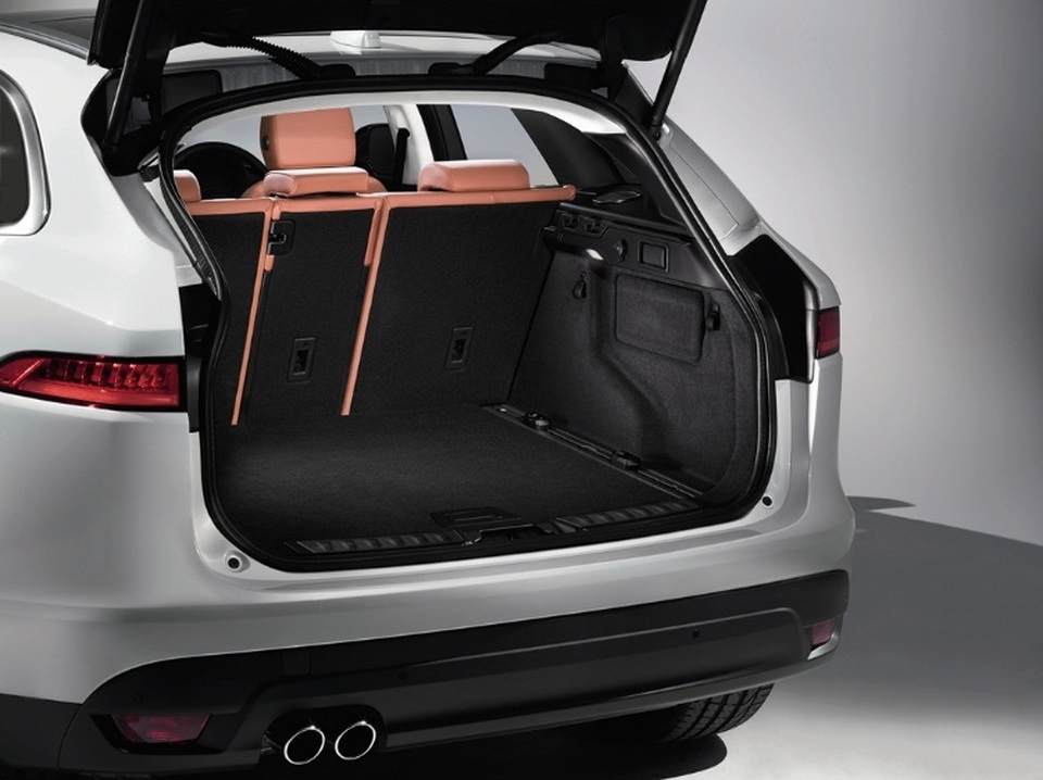 Jaguar F-PACE - Kẻ thay đổi cuộc chơi - 3 Jaguar F-PACE - Kẻ thay đổi cuộc chơi - 3