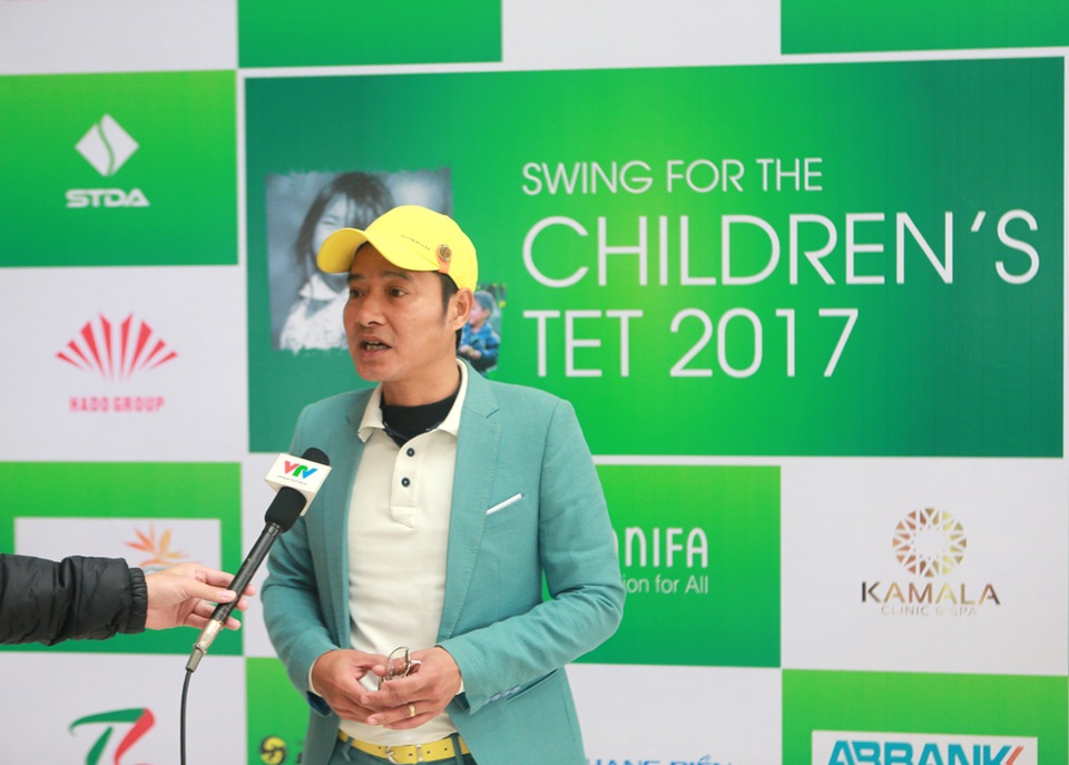 144 golfer tham dự giải golf “Swing For The Children’s Tet 2017” - 3 Danh thủ Hồng Sơn – một trong những tay golf tham dự giải.