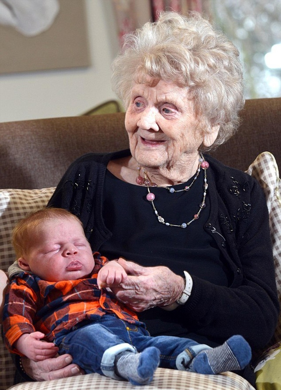 Hiện tại, đại gia đình đang lên kế hoạch tụ họp vào tháng Hai tới