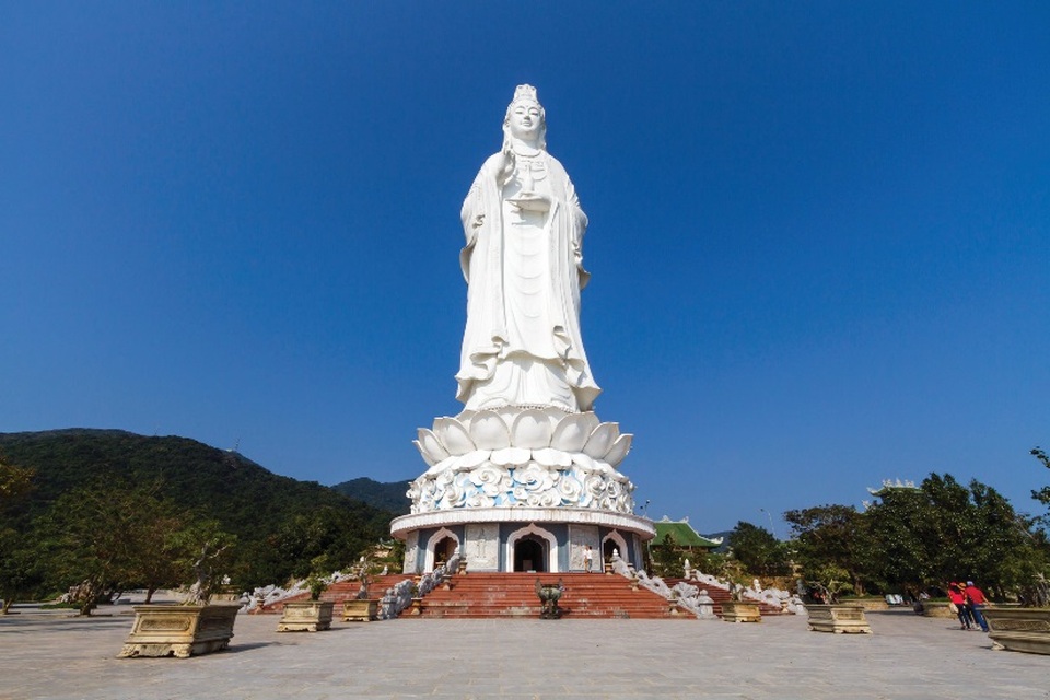 Hành hương cầu phúc đầu năm - 3 Hành hương cầu phúc đầu năm - 3