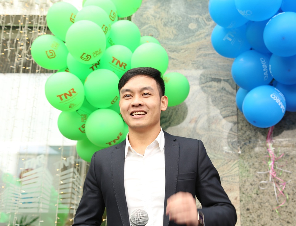 
Sự quyết tâm cao độ đưa các sản phẩm BĐS chất lượng cao tại các vị trí đẹp của Hà Nội và TP.HCM của TNR đến với khách hàng.
