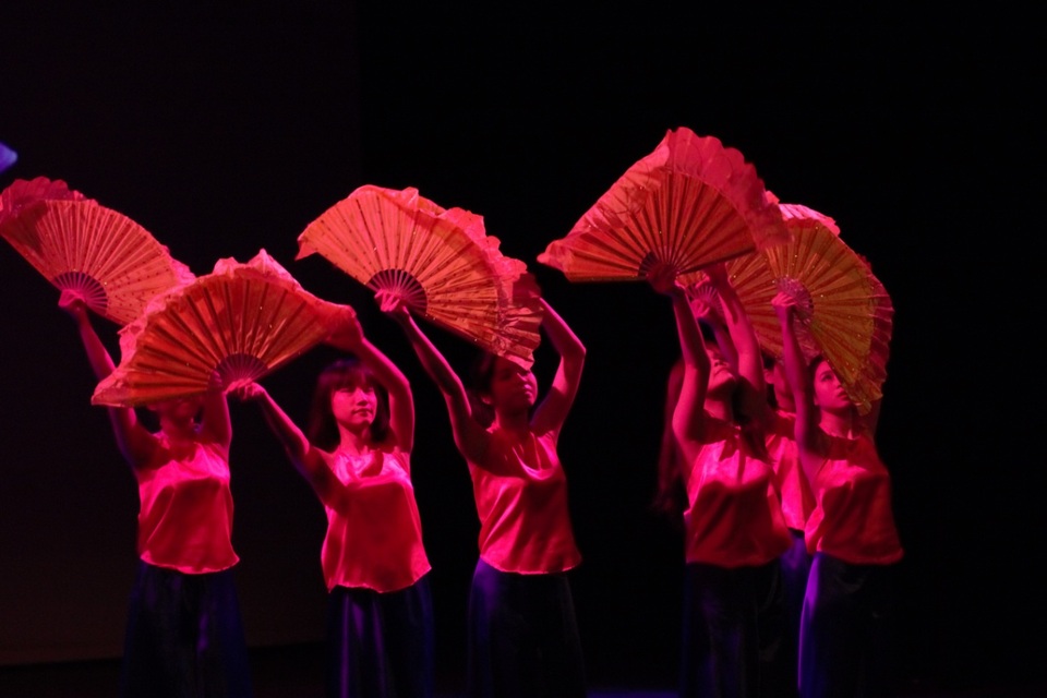 Du học sinh Việt quảng bá văn hóa nước nhà đến bạn bè quốc tế - 3 Du học sinh Việt quảng bá văn hóa nước nhà đến bạn bè quốc tế - 3