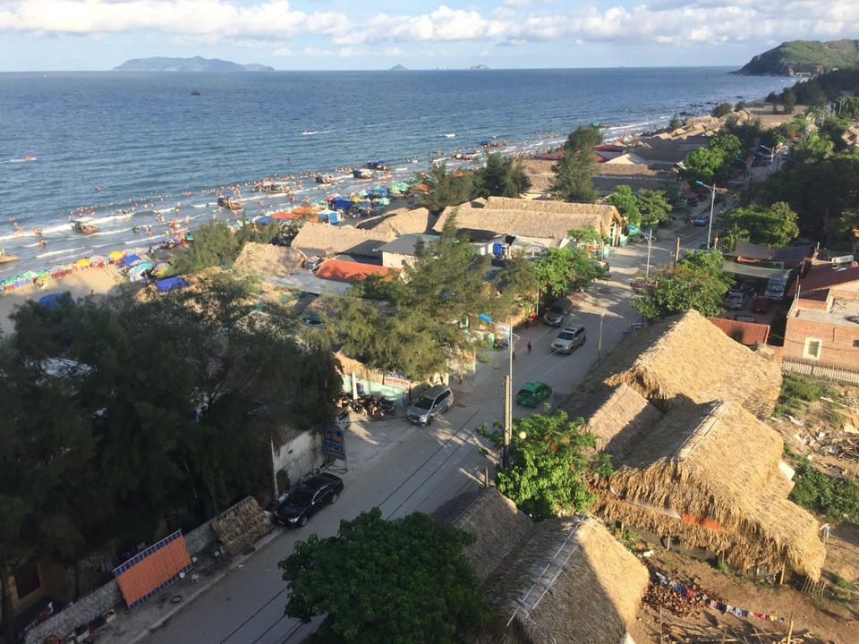 Biển Hải Hòa – chốn bình yên cho mùa hè thêm thơ mộng - 3 Biển Hải Hòa – chốn bình yên cho mùa hè thêm thơ mộng - 3