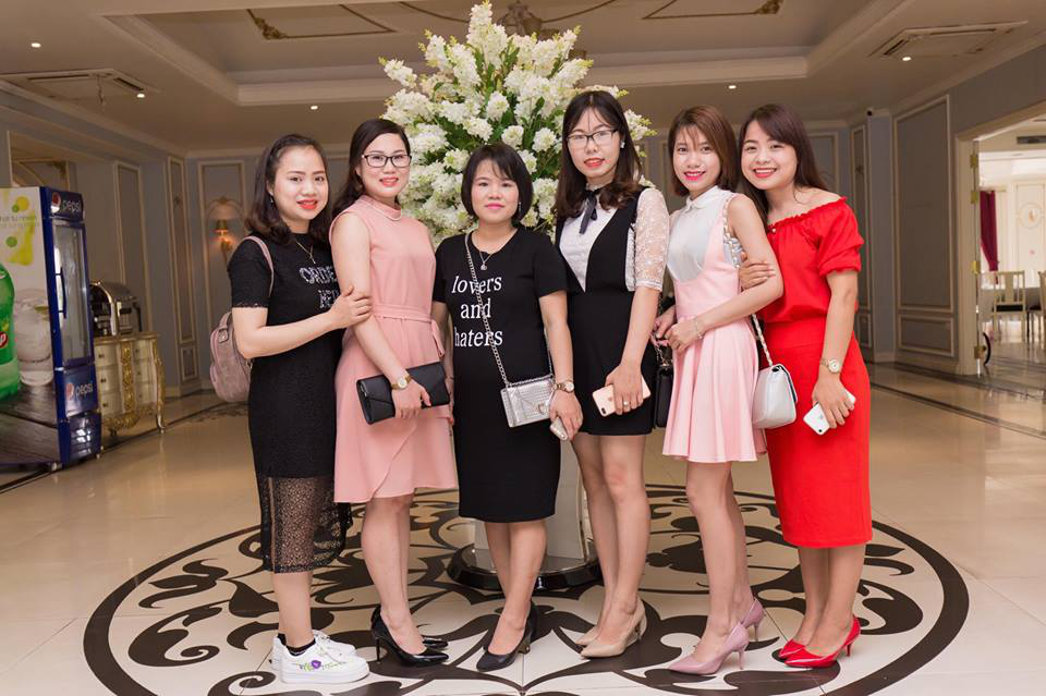 Cô giáo 8x tài năng kiếm thêm tiền triệu mỗi ngày từ kinh doanh online - 3 Cô giáo 8x tài năng kiếm thêm tiền triệu mỗi ngày từ kinh doanh online - 3