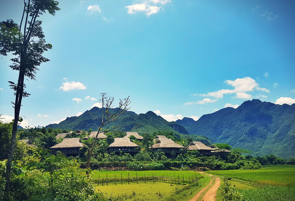 Gần Hà Nội, đi đâu vi vu trốn nắng hè này? - 3 Gần Hà Nội, đi đâu vi vu trốn nắng hè này? - 3