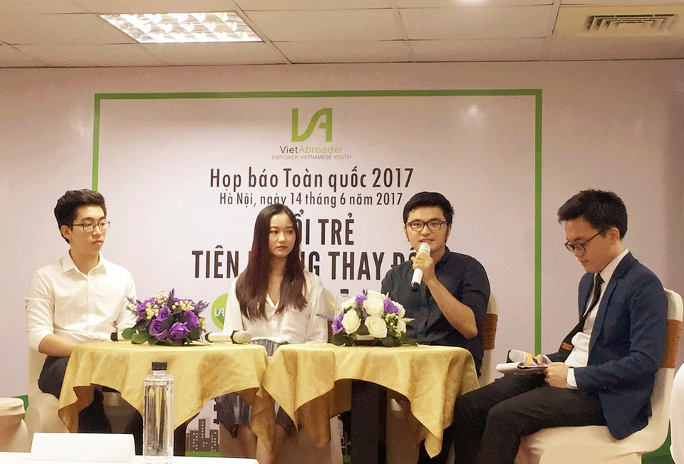 Mỹ tạm “khép cửa biên giới", cơ hội nào cho du học sinh Việt? - 3
Võ Tuấn Sơn chia sẻ kinh nghiệm làm việc tại các tổ chức quốc tế.