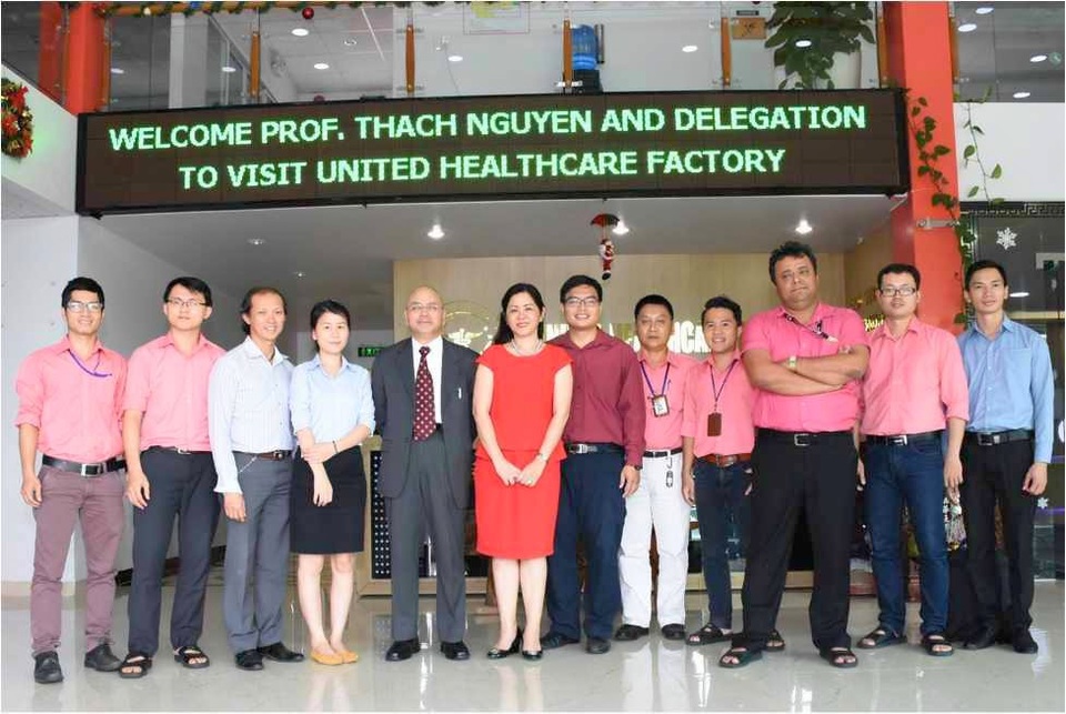 CEO USM Healthcare ấp ủ nhiều kế hoạch hợp tác với khoa Y Tân Tạo - 3 GS. Thạch Nguyễn được Mme Võ Xuân Bội Lâm chào đón nồng nhiệt tại USM Healthcare