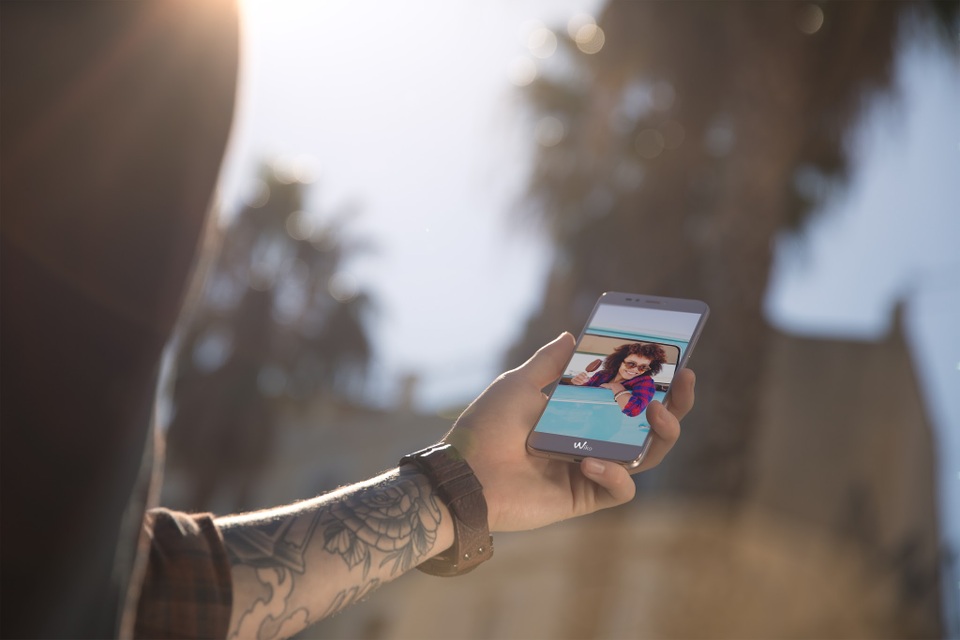 Cảm biến vân tay mặt lưng, kết nối 4G, Wiko Upulse được đánh giá cao so với giá - 3 Cảm biến vân tay mặt lưng, kết nối 4G, Wiko Upulse được đánh giá cao so với giá - 3