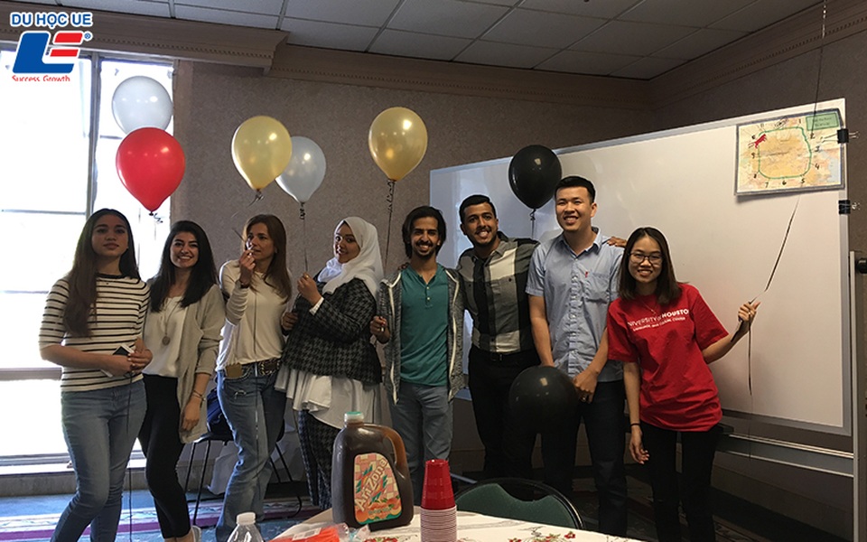 Du học tại các trường hàng đầu ở Ontario theo Chương trình CES Canada - 3 Du học tại các trường hàng đầu ở Ontario theo Chương trình CES Canada - 3
