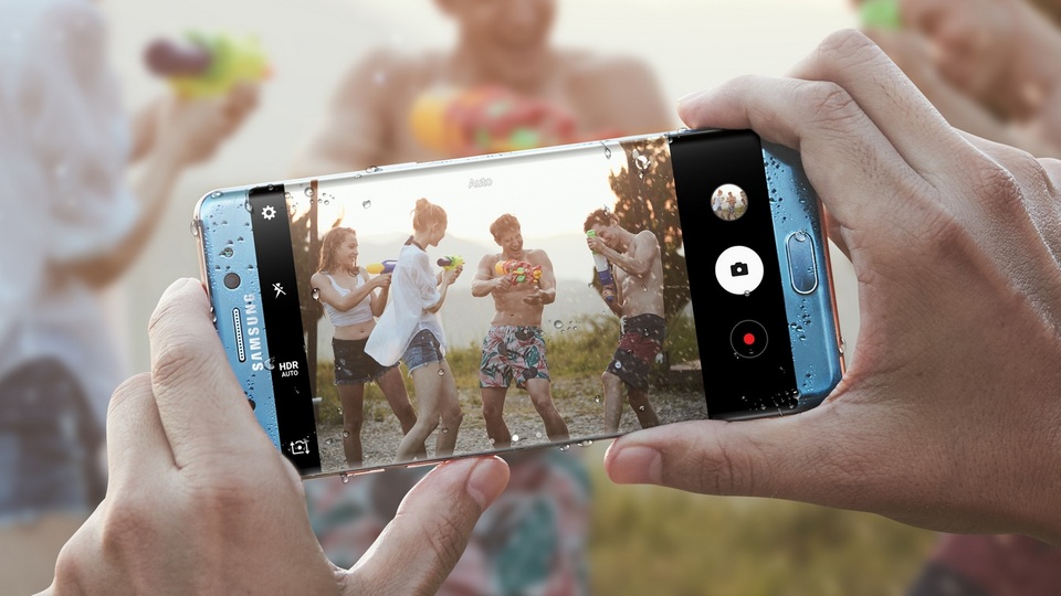 Galaxy Note "trong mắt" người dùng - 3 Trải nghiệm hạnh phúc mỗi ngày là điều những người dùng Galaxy Note không thể nào quên.