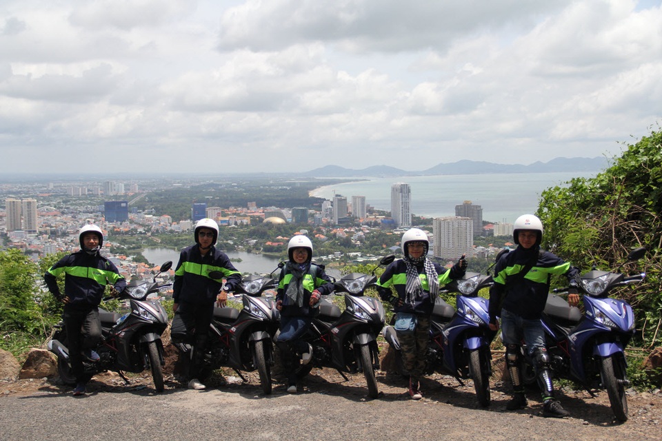 Ngày đầu đầy hứng khởi với cung đường ven biển - 3 Ngày đầu đầy hứng khởi với cung đường ven biển - 3