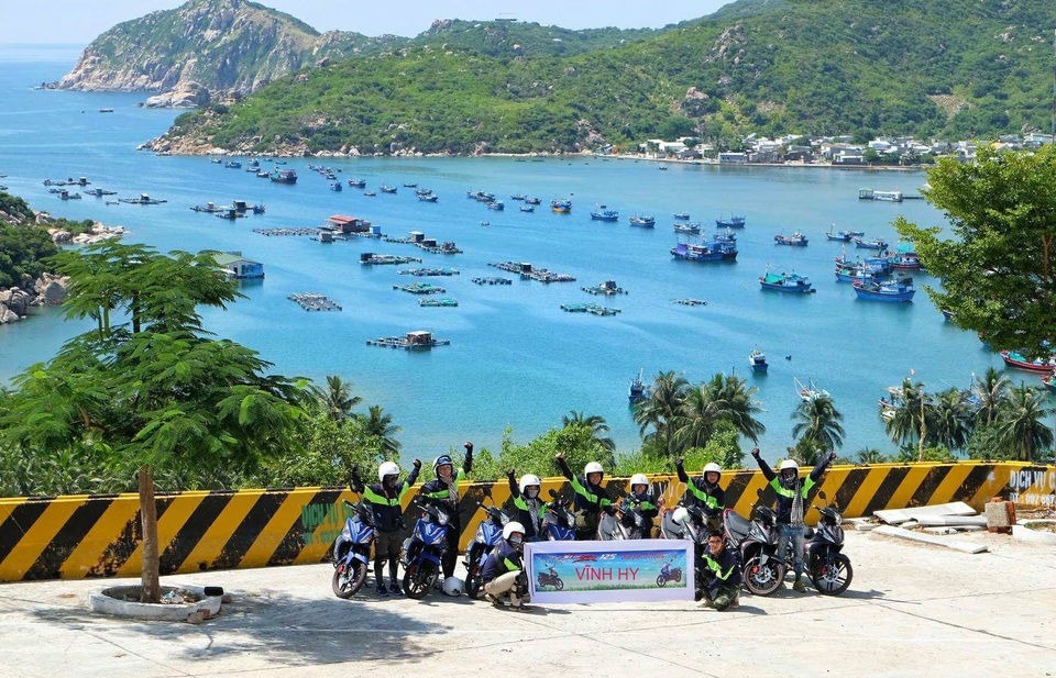 Ngày thứ 3 xuống biển lên núi - 3 Ngày thứ 3 xuống biển lên núi - 3
