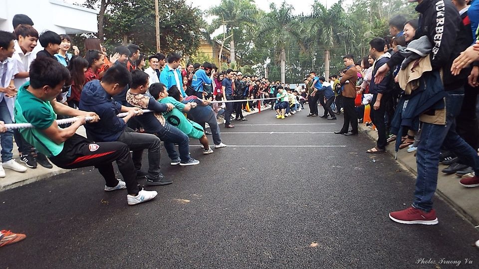 Hàng nghìn học sinh dự tư vấn Tuyển sinh năm 2017 trường ĐH Nông lâm Bắc Giang - 4 Hàng nghìn học sinh dự tư vấn Tuyển sinh năm 2017 trường ĐH Nông lâm Bắc Giang - 4