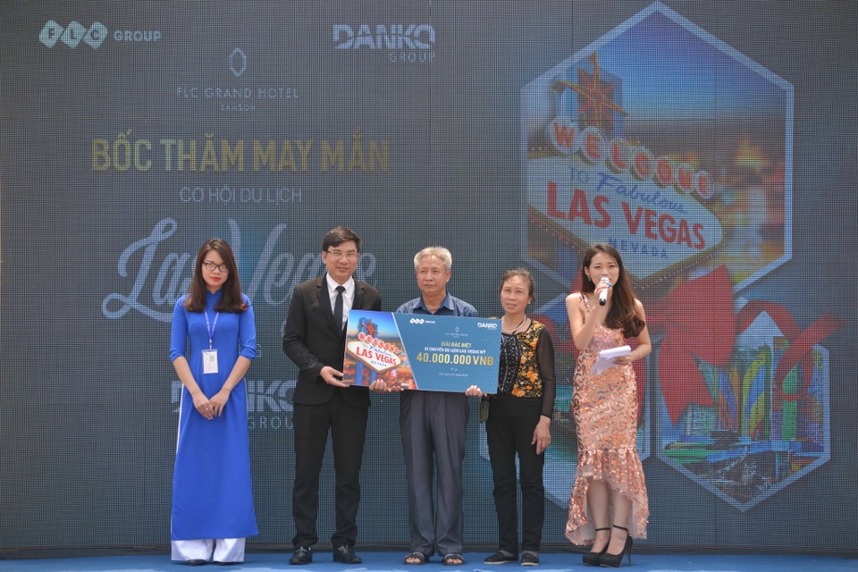 FLC Sầm Sơn tiềm năng phát triển và cơ hội đầu tư - 4 Khách hàng Nguyễn Quốc Trị (Hà Nội) giành giải Đặc biệt 01 chuyến du lịch Las Vegas Mỹ - chủ nhân của căn hộ khách sạn 5 sao FLC Grand Hotel.