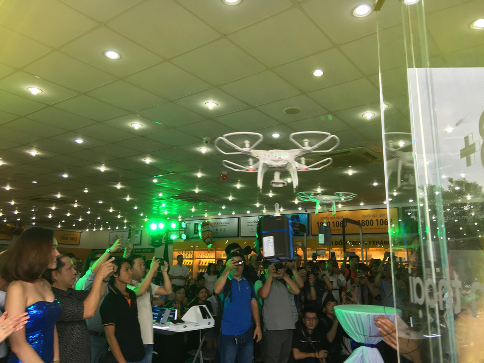 Sau tất cả, Thế Giới Di Động vẫn dẫn đầu số lượng bán Galaxy S8/S8 Plus - 4