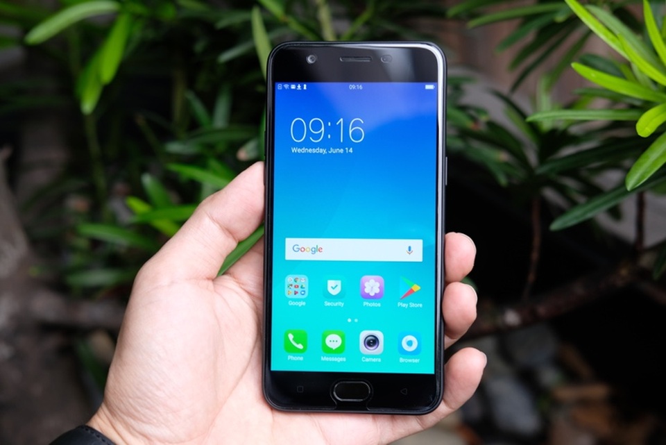 Trải nghiệm Oppo F3 Lite: Selfie đẹp, hiệu năng và chụp ảnh tốt trong tầm giá - 4 Việc dùng chip Qualcomm Snapdragon 435 tám nhân 1,4GHz 64-bit kèm đồ họa Adreno 505 đảm bảo F3 Lite có thể đáp ứng nhu cầu hằng ngày đến giải trí với các game nặng như Dead Trigger, Asphalt 8, Crossfire Legends …