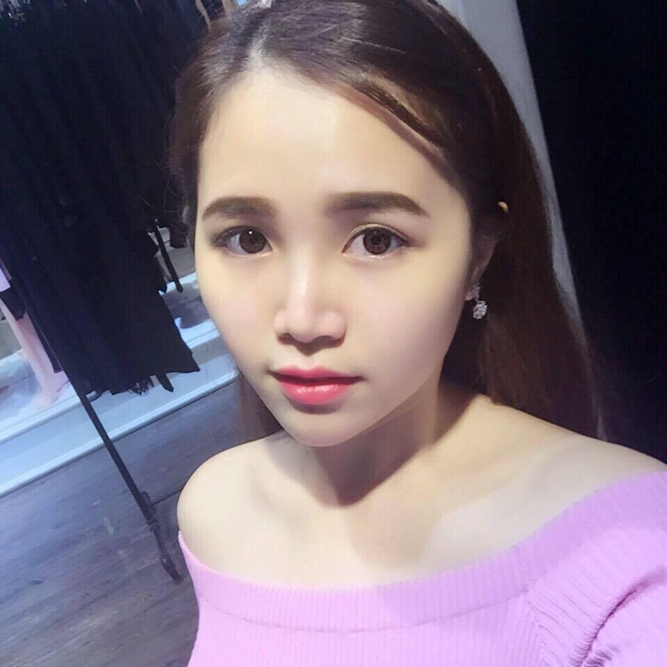 Ngẩn ngơ trước vẻ đẹp của Hotgirl Lương Ngọc Huyền - 4 Ngẩn ngơ trước vẻ đẹp của Hotgirl Lương Ngọc Huyền - 4