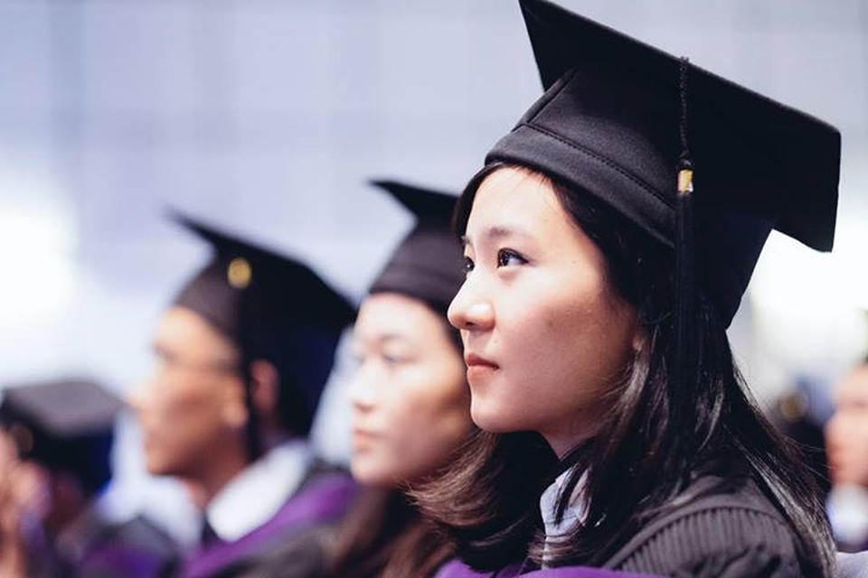 Lộ trình chuẩn bị vào Đại học Quản lý Singapore (SMU) - 4
Sinh viên SMU dẫn đầu về tỉ lệ có việc làm và lương khởi điểm tại Singapore
