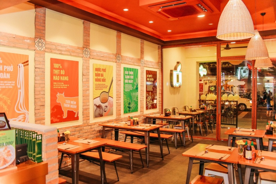 PHỞ24 thế hệ mới – Góc của những người yêu hương vị phở truyền thống - 4 Phong cách “đường phố” bụi bặm mà lại tinh tế và lịch sự