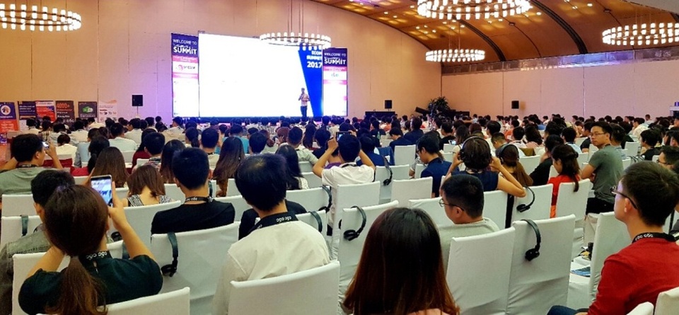 ECommerce Summit 2017: GBA Fintech đồng hành với Startup Việt trong giải pháp thanh toán bằng công nghệ Fintech và Blockchain2.0 - 4 Buổi hội thảo thu hút sự quan tâm của rất nhiều chuyên gia và các chủ doanh nghiệp