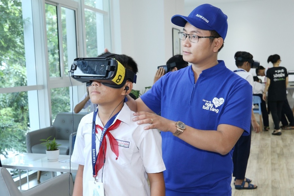 Nhiều bạn trẻ đã được truyền cảm hứng để có ý thức bảo tồn và ấp ủ kế hoạch khám phá các kỳ quan khác sau buổi triển lãm tổ chức tại Không Gian Chia Sẻ S.hub Đà Nẵng.