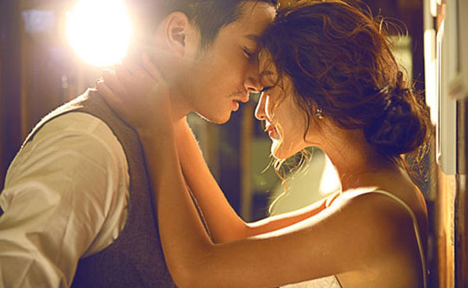 Người vợ mê muội không muốn mất cả chồng lẫn bồ - 1
Tình yêu của Đặng khiến tôi cảm thấy mình như sống lại (Ảnh minh họa)