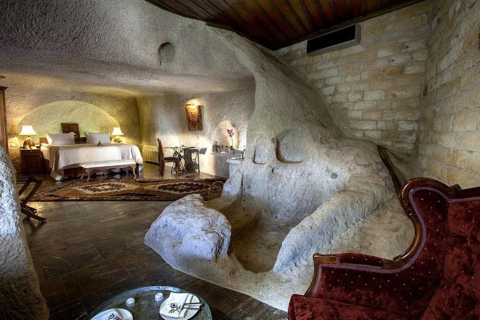 Trở về "thời tiền sử" tại 7 khách sạn hang động độc và lạ nhất hành tinh - 2