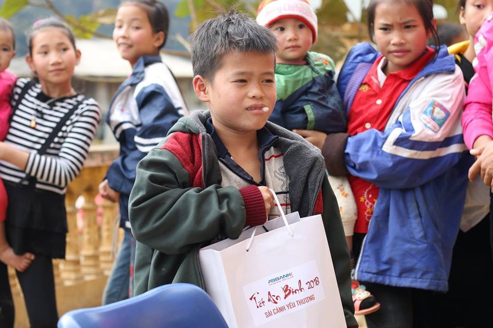 Tết An Bình 2018 – Cùng ABBANK sải cánh yêu thương - 5