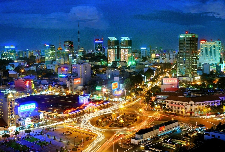 Những điểm đến lý tưởng trong dịp Tết Nguyên đán ở miền Trung và miền Nam - 6 Sài Gòn sáng rực về đêm.