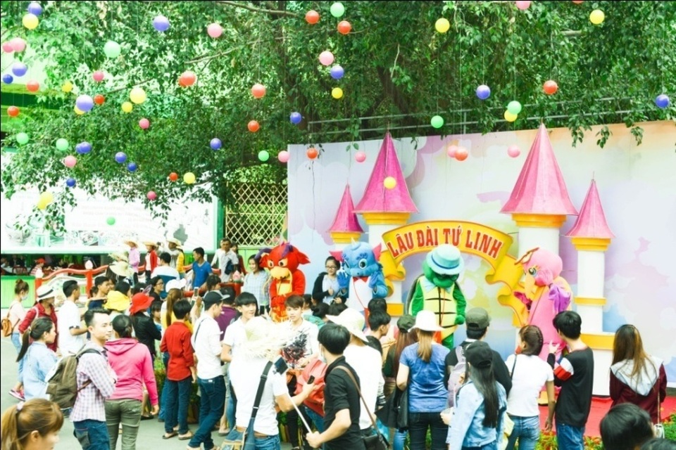 Tết Đinh Dậu 2017: Du xuân Suối Tiên nhận lộc đầu năm - 6 Tết Đinh Dậu 2017: Du xuân Suối Tiên nhận lộc đầu năm - 6