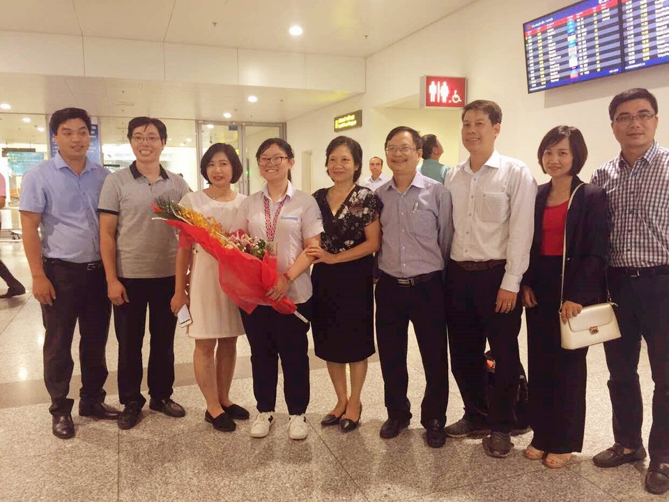 Đoàn Olympic Sinh học hân hoan trở về với HCV thứ 3 trong 21 năm tham dự - 6 Nối tiếp thành công của Olympic Hóa học, Olympic Toán học và Olympic Vật lí Quốc tế, thành tích cao nhất từ trước đến nay của đoàn Việt Nam dự Olympic Sinh học Quốc tế tiếp tục khẳng định sự thành công của các đoàn học sinh Việt Nam tham dự các kỳ thi Olympic Quốc tế các môn văn hóa năm nay.