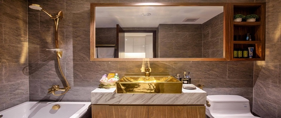 Bùng nổ giao dịch Hòa Bình Green Đà Nẵng tại TP.HCM - 7
Nét độc đáo của dự án là được đầu tư những tiện ích chất lượng hàng đầu và nhiều trong số đó được dát vàng 24k.