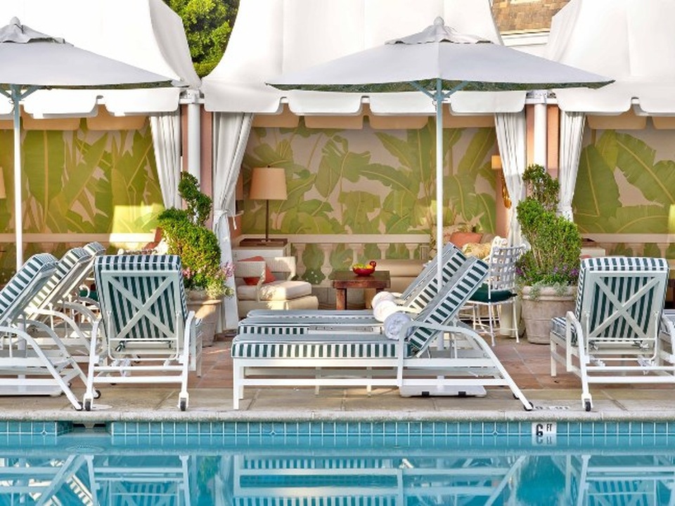 Top 10 bể bơi khách sạn đẹp mê mẩn - 8