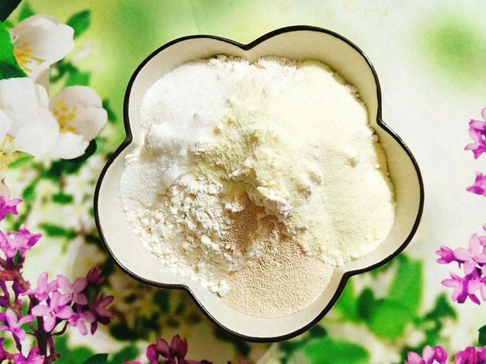 Tự làm bánh mì tươi đơn giản, thơm phức ngon hơn ngoài hàng - 4 Tự làm bánh mì tươi đơn giản, thơm phức ngon hơn ngoài hàng - 4