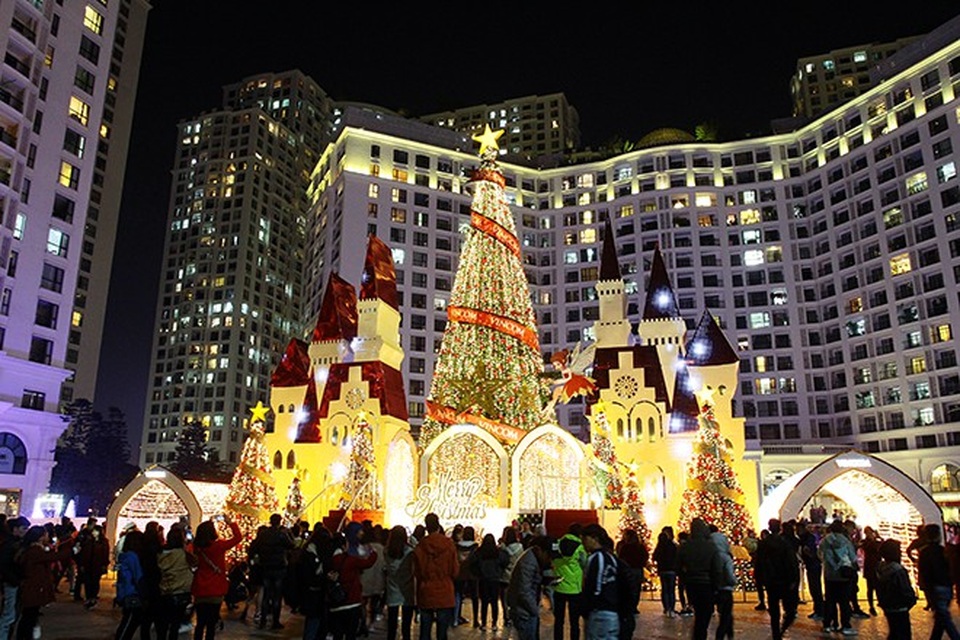 Những địa điểm chơi Noel đẹp ngỡ trời Âu giữa lòng Hà Nội - 3 Những địa điểm chơi Noel đẹp ngỡ trời Âu giữa lòng Hà Nội - 3