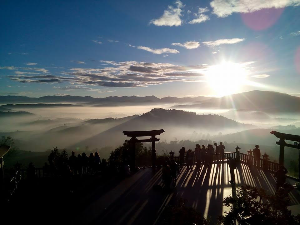 Linh Quy Pháp Ấn - địa điểm đang khiến bao người mê mẩn ở Lâm Đồng.