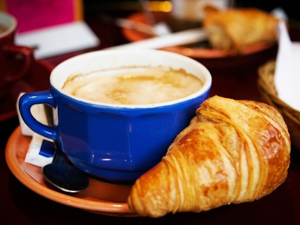 Café sữa đá Việt Nam lọt danh sách những cốc cà phê ngon nhất thế giới - 9 Café sữa đá Việt Nam lọt danh sách những cốc cà phê ngon nhất thế giới - 9