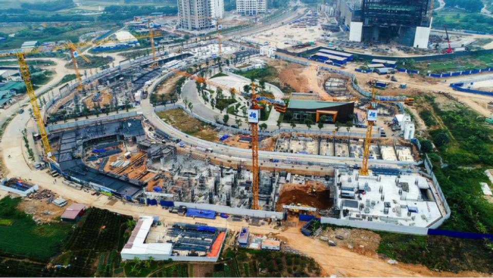 “Đột nhập” công trường dự án khủng của bất động sản Tây hồ Tây - 8
Với công nghệ thi công hiện đại nhất hiện nay Semi-Topdown và Topdown, Sunshine City hiện đã vượt tiến độ cam kết với khách hàng.