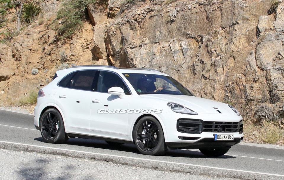 Porsche Cayenne mới sẽ không thay đổi nhiều về hình thức - 1