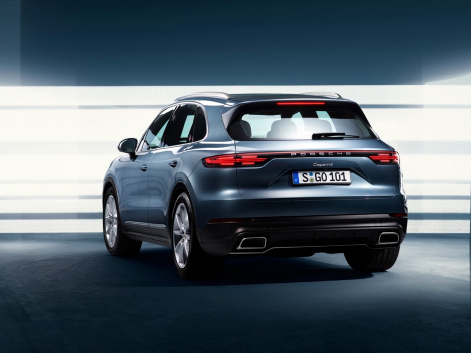 Porsche Cayenne thế hệ mới lộ diện trước giờ G - 7 Porsche Cayenne thế hệ mới lộ diện trước giờ G - 7