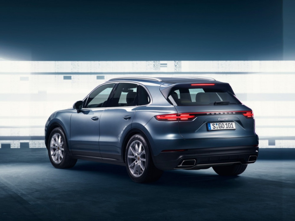 Porsche Cayenne thế hệ mới lộ diện trước giờ G - 5 Porsche Cayenne thế hệ mới lộ diện trước giờ G - 5