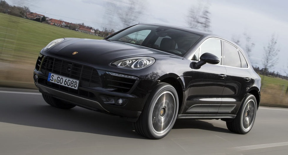 Porsche triệu hồi Macan do lỗi gây rò rỉ nhiên liệu - 1