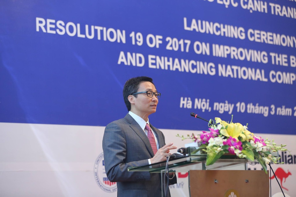 Phó Thủ tướng Vũ Đức Đam: Chậm cải cách, một phần do các Bộ giữ lợi ích về mình - 1
Phó Thủ tướng Vũ Đức Đam yêu cầu, cải cách và đổi mới nền kinh tế phải có những bứt phá, vượt lên không đi tuần tự như hiện nay