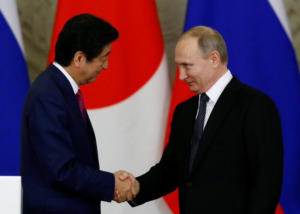 Lãnh đạo Nga - Nhật tìm kiếm cơ hội hợp tác tại đảo tranh chấp - 7 (Ảnh: Reuters)