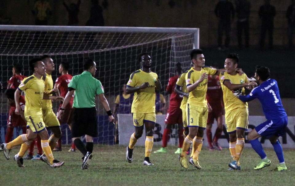 
SL Nghệ An đã không thể có điểm trên sân nhà
